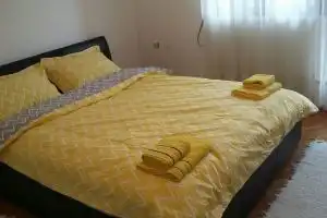 Db-Prenociste Hotel, Podgorica