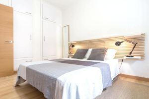 Apartment with 3 Bedrooms in València, with Wonderful Sea View and Wifi - 100 M from the Beach, Valencia