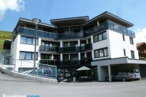 Berglife Appartements Apartments, Fiss