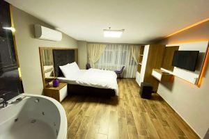 Mall of Tem Suit Hotel, Basaksehir