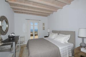 San Stefano Hotel, Tourlos