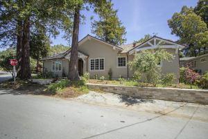 Beautifully Remodled 3/3 Walk to Shops, Restaurants, Close to World Class Golf Hotel, Carmel