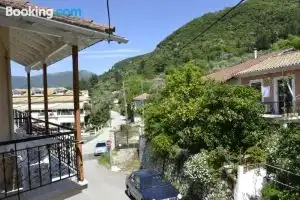 Geroulis Stefanos Studios, Vasiliki