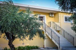 Olive Grove Private Residence Apartments, Lithakia