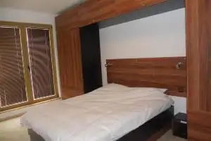 Roy's Apartment in St John Park, Bansko