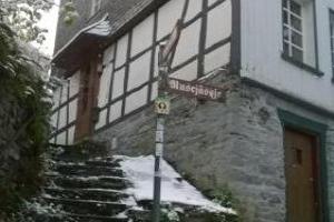 Haus am Oberen Mühlenberg Mit Gartennutzung Cottage, Monschau