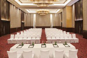 OYO 83845 Hotel Amfaah, Mumbai