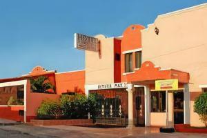 Hotel Cortijo de Cortes, Merida