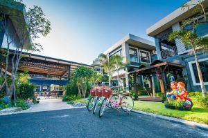 Paknampran Foxtail Beach Hotel, Pak Nam Pran