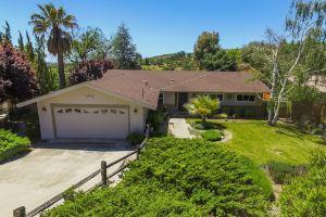 Serendipity 3 Br Home by RedAwning Apartments, Paso Robles