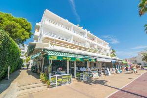 Ses Roques de Hotel, Cala Bona