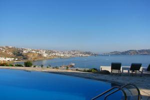 Adikri Villas & Suites, Tourlos