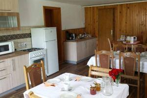 Jelena Hotel, Korenica