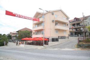 Apartments Giljača, Radovic