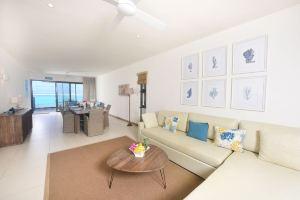 Stella Beach House by StayMauritius, Pointe d'Esny