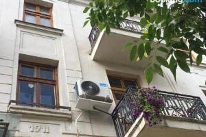 City Center Stylish 3 Bedroom Apartment, Sofia