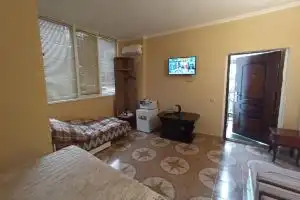 Hotel by the Sea Rozetta, Sukhumi