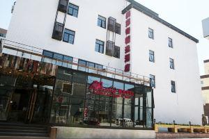 Medici Hotel, Beijing