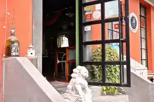 Le Tour Traveler's Rest Youth Hostel, Shanghai
