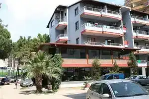Hotel Whispers, Durres