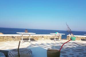 Rooms Athanasia, Tourlos