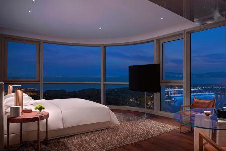 Andaz Shenzhen Bay - 63