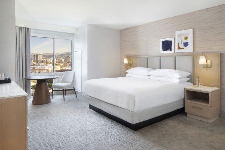 Hilton - 2