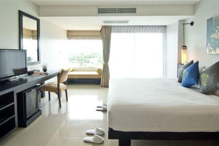Palmyra Patong Resort Phuket - 55