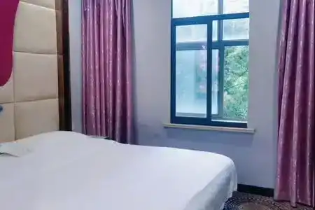 Shanghai Aina - 0
