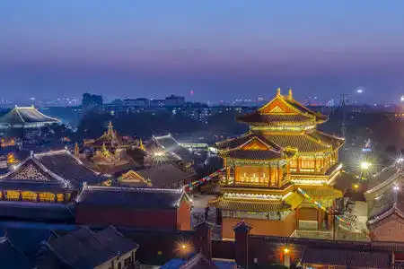 Beijing Gulou Nanluoguxiang - 2