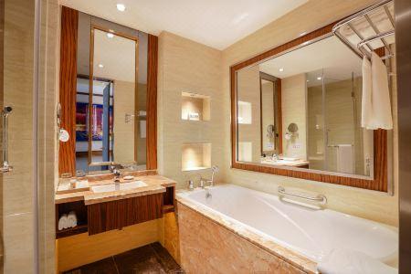 Ramada Plaza by Wyndham Huizhou East - 16