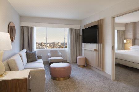 Hilton - 1
