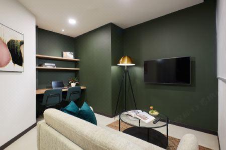 The Initial Residence - 27
