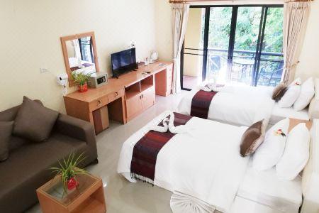 ChiangRai Lake Hill - 114