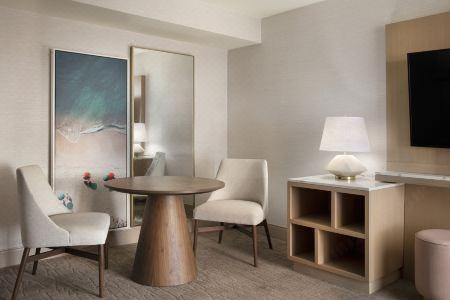 Hilton - 52