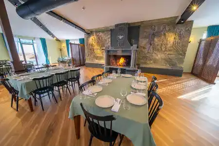 Burki Castle & Cellar - 3