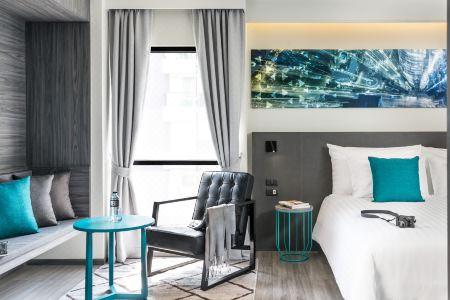 Cross Vibe Bangkok Sukhumvit - 74