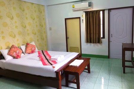 Baan Mitreejit - 5