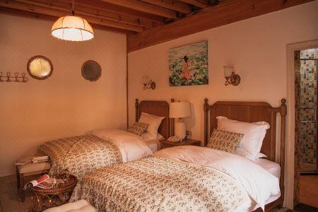 GUANXIN · Half a Mile | Monet Garden Inn Monet Garden - 14
