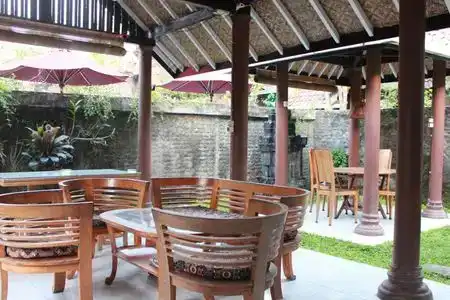 Prambanan Guesthouse - 4
