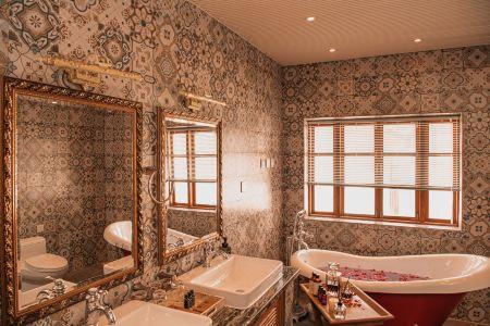 GUANXIN · Half a Mile | Monet Garden Inn Monet Garden - 82