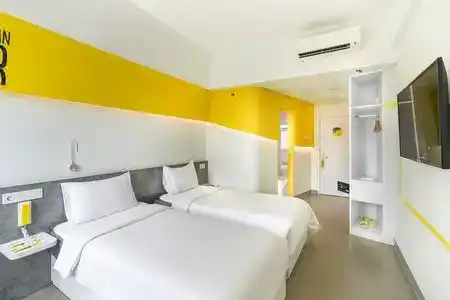 Yello Manggarai - 2