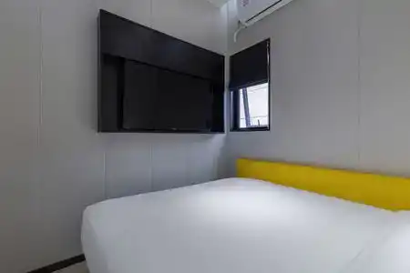 100 Inn (Shanghai Zhenping Road Subway Station) - 2
