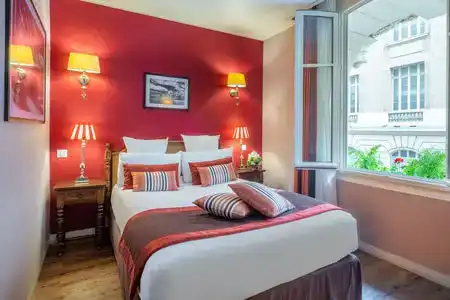 Trianon Rive Gauche - 1
