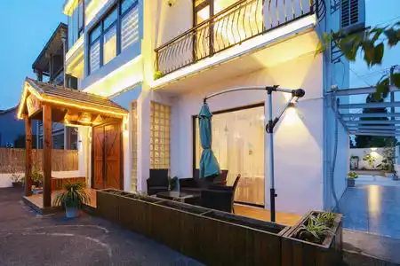 Dinanyingju Hostel - 100