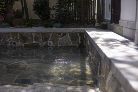 COURTYARD - 28