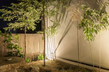 COURTYARD - 34