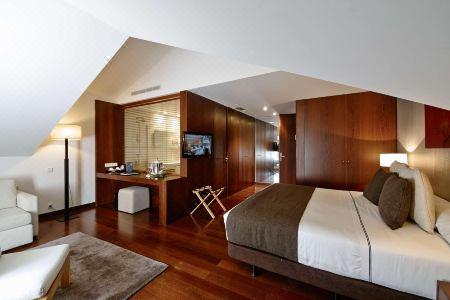 Carris Porto Ribeira - 1