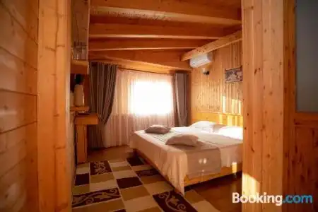 Shpija e Gjyshit - 7