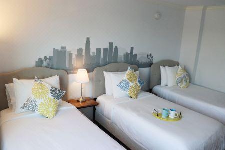 Hometel Suites - 32